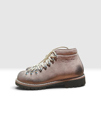 Taupe suede hiking boot