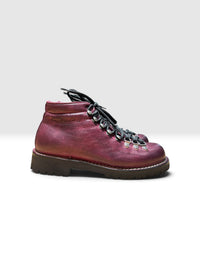 Bordeaux leather hiking boot